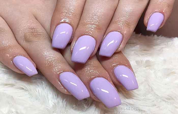 Lavender, the nail polish color to adopt this summer