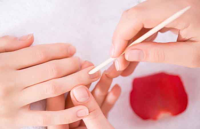 How to prepare your nails?